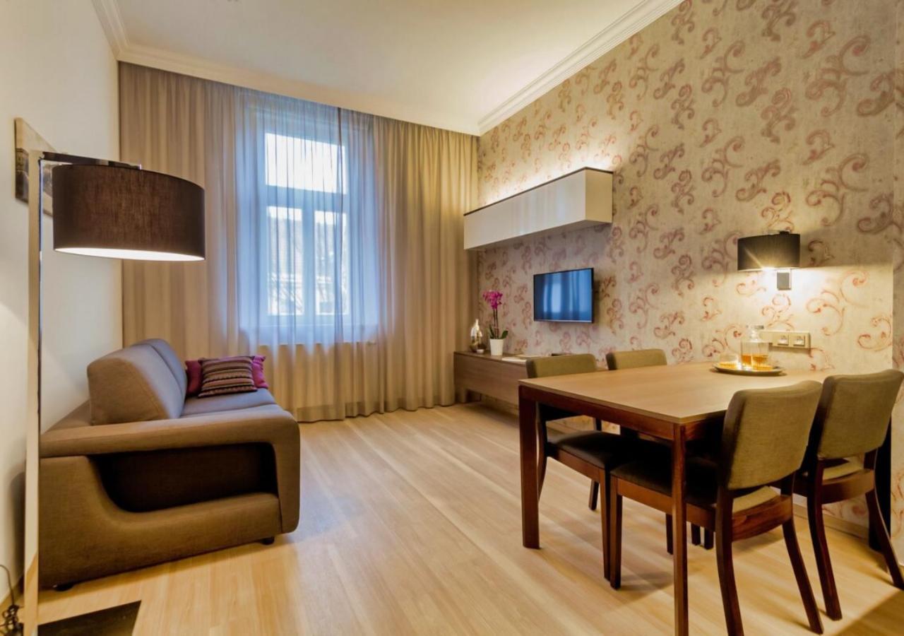 Vinohradsky Dum 4* Prague